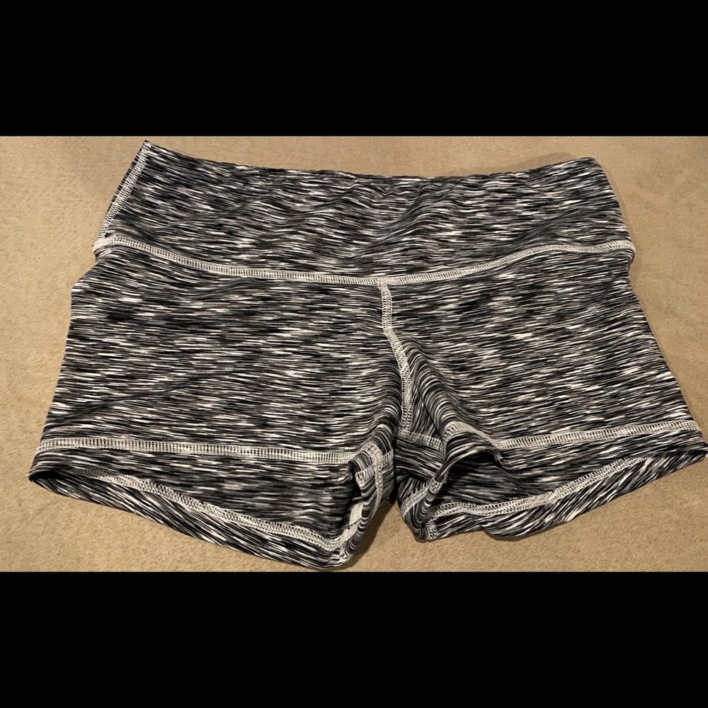 Fleo Size Small - image 1